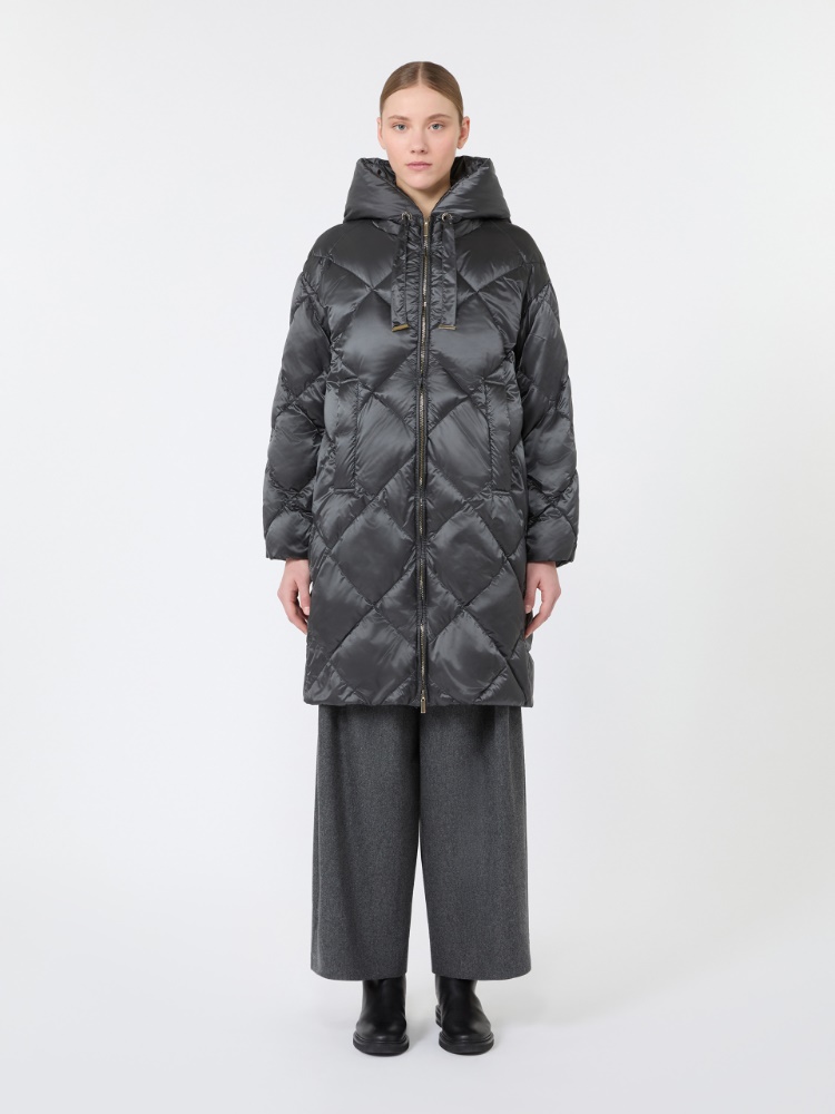 Pikowana kurtka midi z kapturem z tkaniny wodoodpornej - ŚREDNIOSZARY - Max Mara - 2